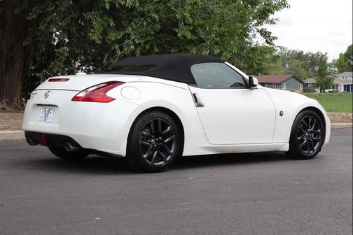2019 Nissan 370Z Touring