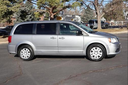 2015 Dodge Grand Caravan AVP/SE