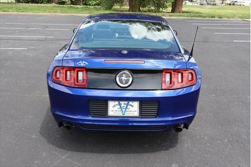 2013 Ford Mustang V6