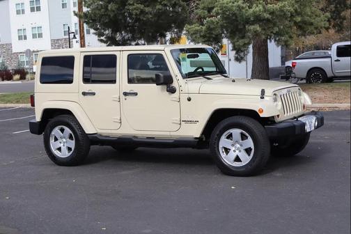 2011 Jeep Wrangler Unlimited Sahara