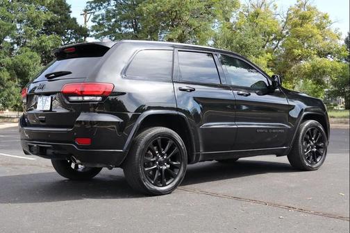2017 Jeep Grand Cherokee Altitude