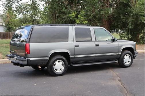 1999 GMC Suburban SLT CMI
