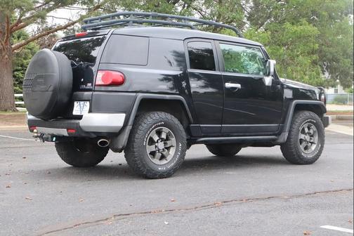 Black Diamond 2007 Toyota FJ Cruiser Base