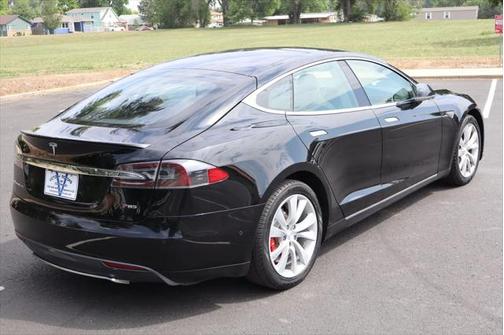 2014 Tesla Model S 85