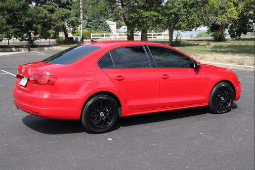 2014 Volkswagen Jetta Auto SE
