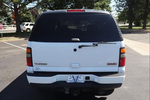 2005 GMC Yukon Denali