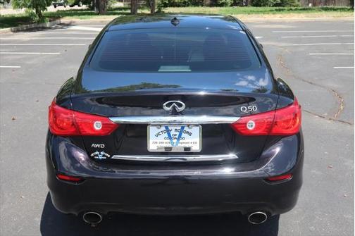 2015 INFINITI Q50 Premium