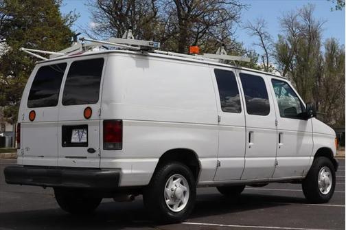 2007 Ford E250 Base