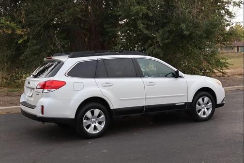 2012 Subaru Outback 3.6R Limited