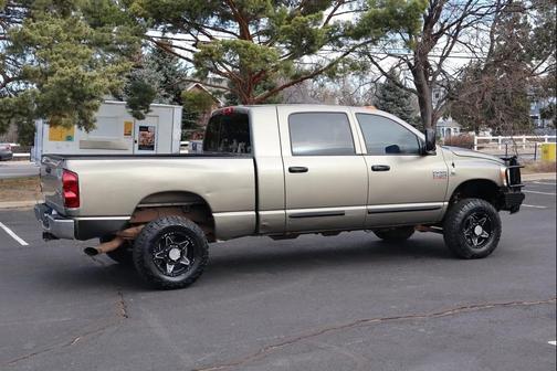 2009 Dodge Ram 2500 SLT Mega Cab