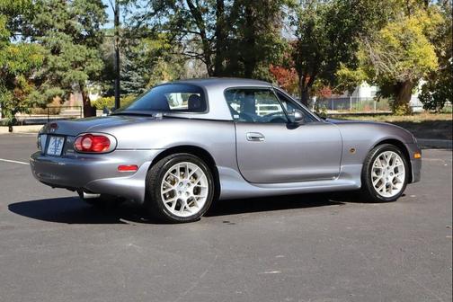 2002 Mazda MX-5 Miata SE
