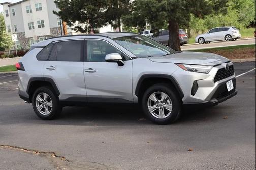 Silver Sky Metallic 2022 Toyota RAV4 XLE