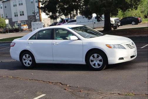 Super White 2009 Toyota Camry