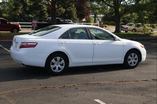 Super White 2009 Toyota Camry