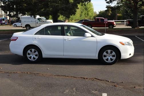 Super White 2009 Toyota Camry