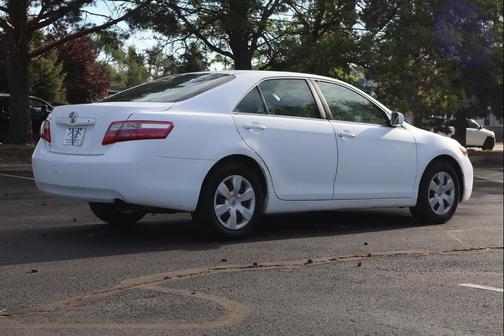 Super White 2009 Toyota Camry