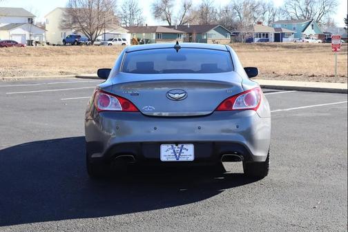 2010 Hyundai Genesis Coupe 3.8 Grand Touring