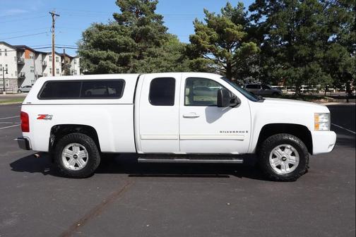 2009 Chevrolet Silverado 1500 LTZ Extended Cab