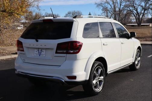 2017 Dodge Journey Crossroad