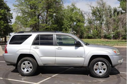 2004 Toyota 4Runner SR5 V8