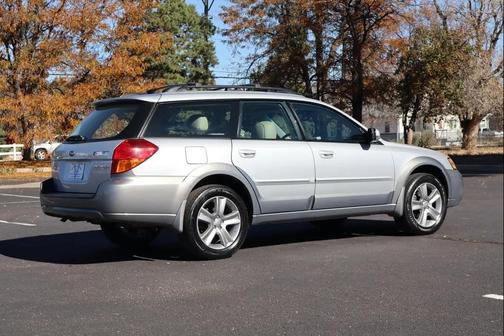 2006 Subaru Outback 3.0 R