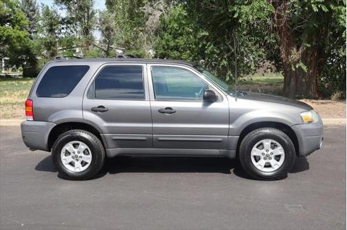 2005 Ford Escape XLT