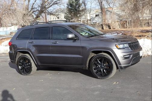 2018 Jeep Grand Cherokee Altitude