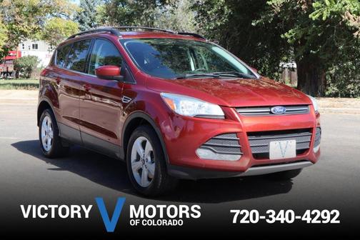 Photo 1 of 53 of 2016 Ford Escape SE