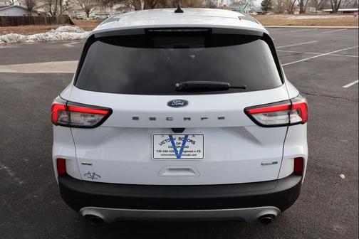 2020 Ford Escape SE