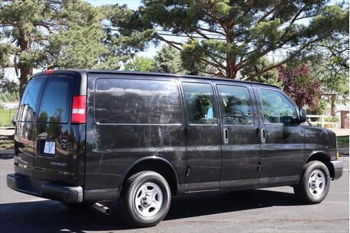 2006 Chevrolet Express 1500 Base