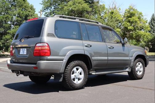 2000 Toyota Land Cruiser Base