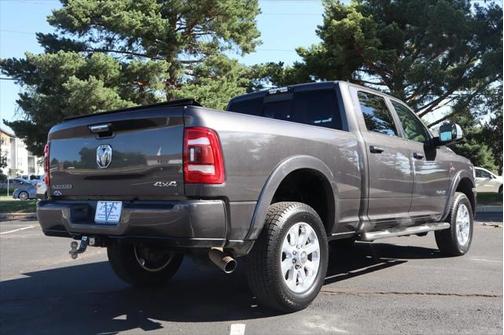 2021 RAM 2500 Laramie Crew Cab 4x4 6'4' Box