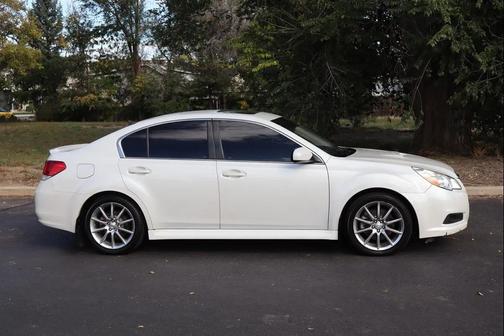 2010 Subaru Legacy Limited