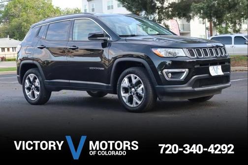 Diamond Black Crystal Pearlcoat 2019 Jeep Compass Limited