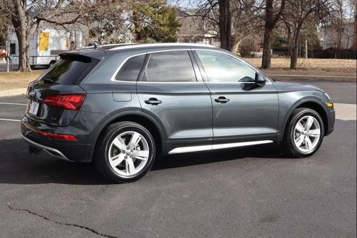 2019 Audi Q5 2.0T Premium Plus