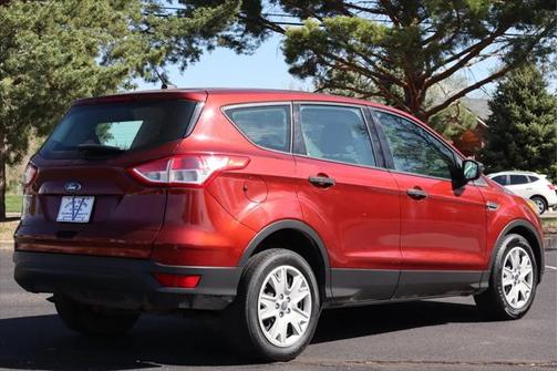 2014 Ford Escape S