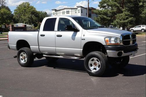 2006 Dodge Ram 2500 ST Quad Cab