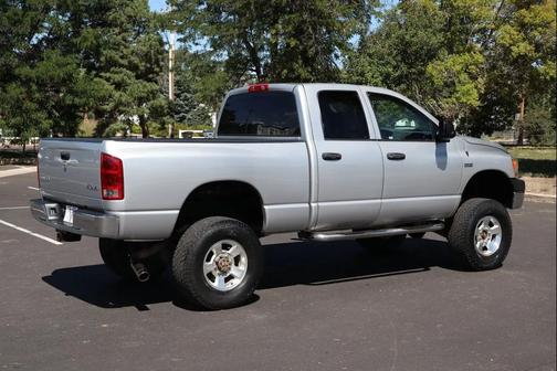 2006 Dodge Ram 2500 ST Quad Cab