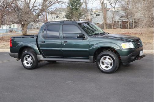 2004 Ford Explorer Sport Trac XLS