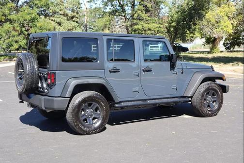 2017 Jeep Wrangler Unlimited Sport