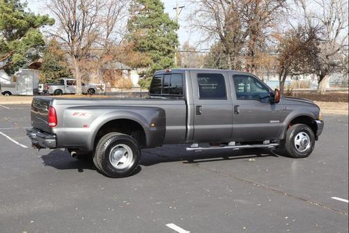 2003 Ford F-350 Lariat