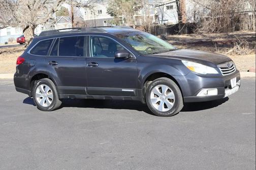 2011 Subaru Outback 3.6 R Limited