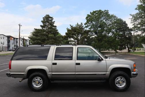 1999 Chevrolet Suburban K2500