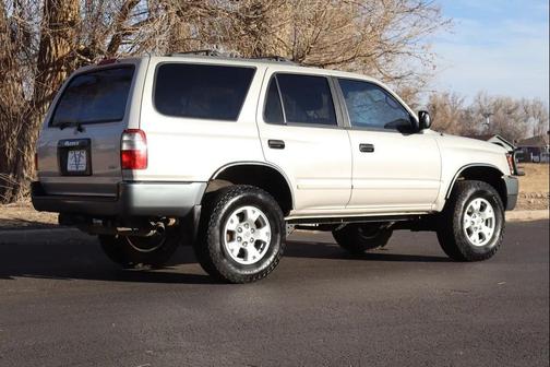 1998 Toyota 4Runner Base