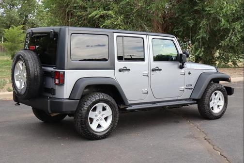 2013 Jeep Wrangler Unlimited Sport