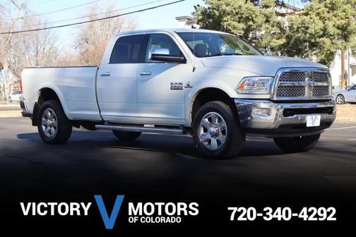 2017 RAM 3500 Laramie Crew Cab 4x4 8' Box