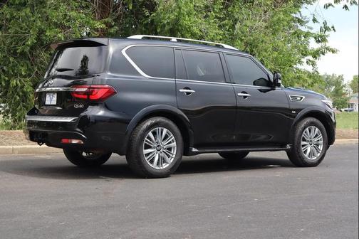 Black 2020 INFINITI QX80 Luxe