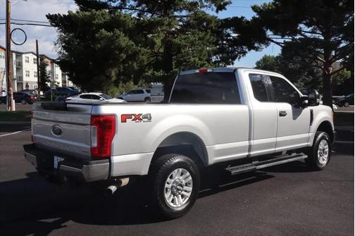 2017 Ford F-350 XLT