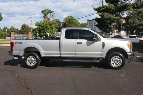 2017 Ford F-350 XLT
