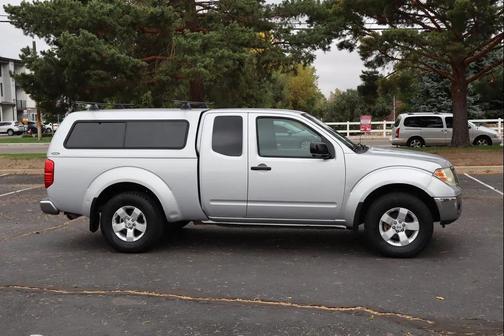 Radiant Silver 2010 Nissan Frontier SE